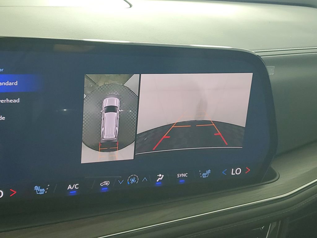 New 2026 Chevrolet Tahoe LT image 18