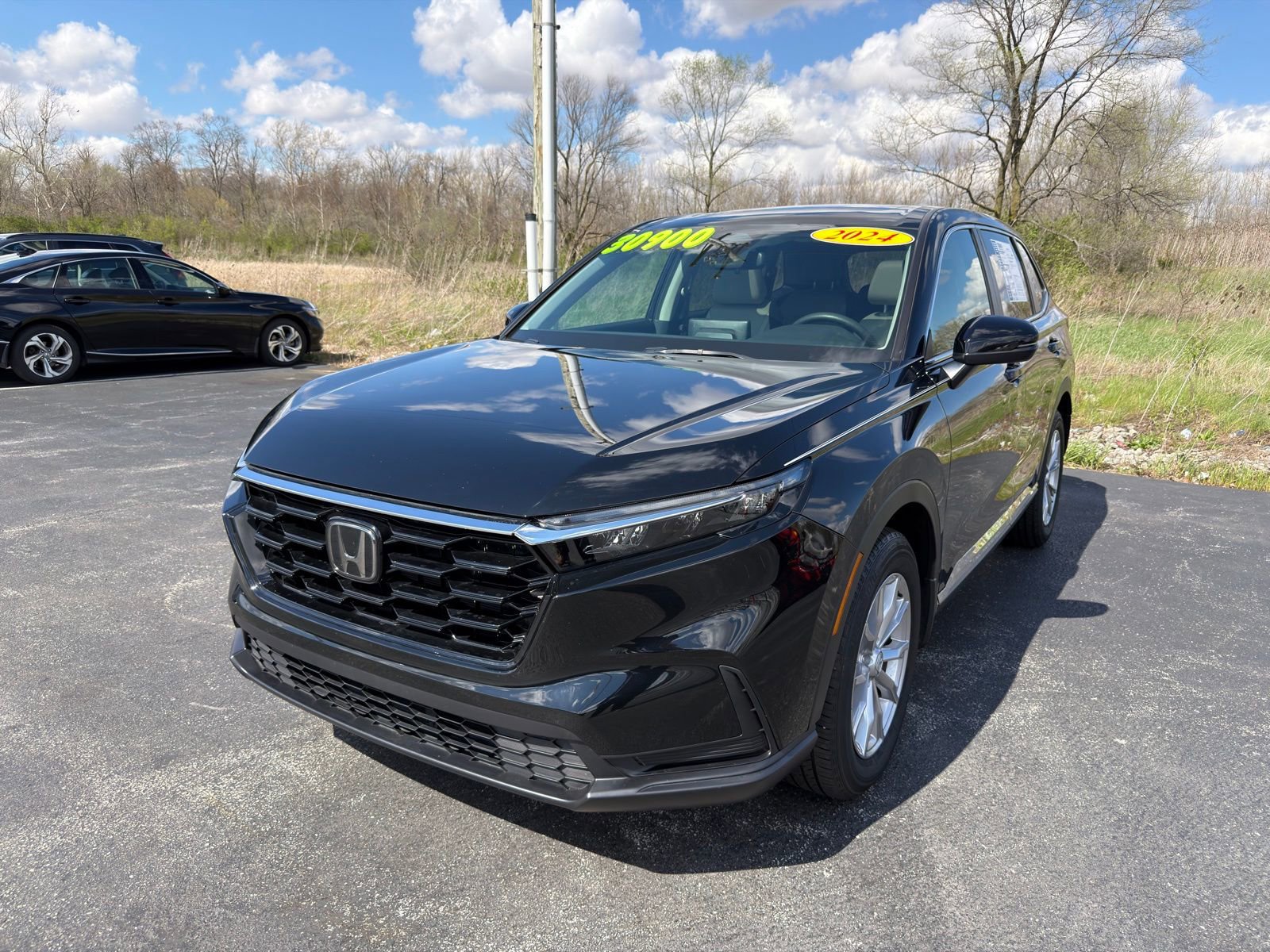 Used 2024 Honda CR-V EX image 2