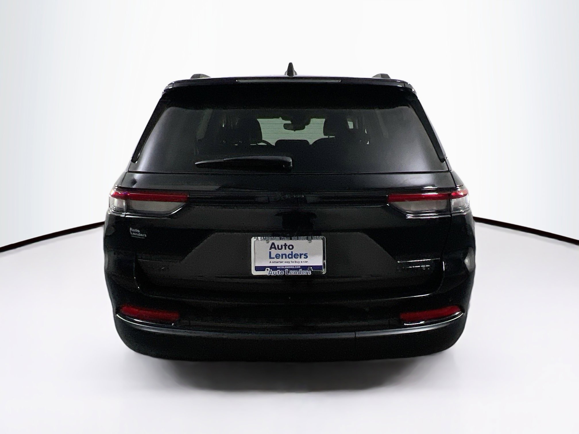 Used 2023 Jeep Grand Cherokee Limited w/ Black Appearance Package image 6