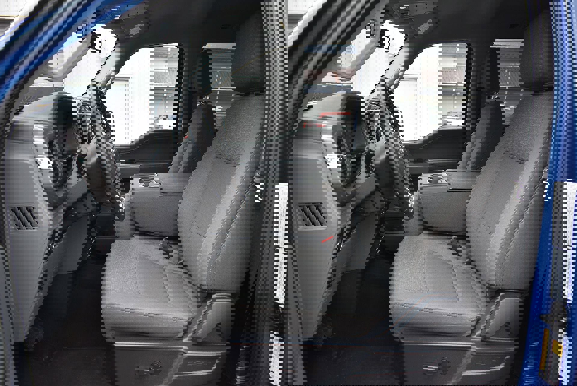 Used 2024 Ford F150 XLT AWD/4WD image 13