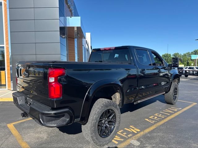 Used 2024 Chevrolet Silverado 1500 High Country w/ Technology Package AWD/4WD image 5