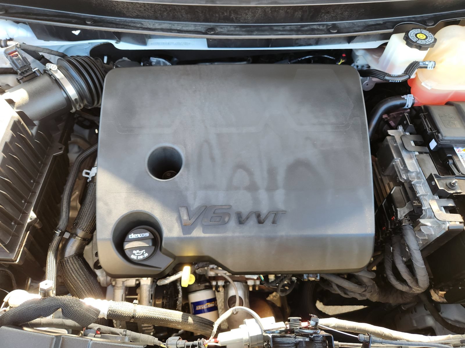 Used 2023 Chevrolet Traverse Premier w/ Redline Edition FWD image 35