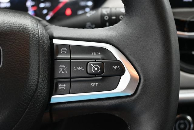 Used 2025 Jeep Compass Limited AWD/4WD image 31