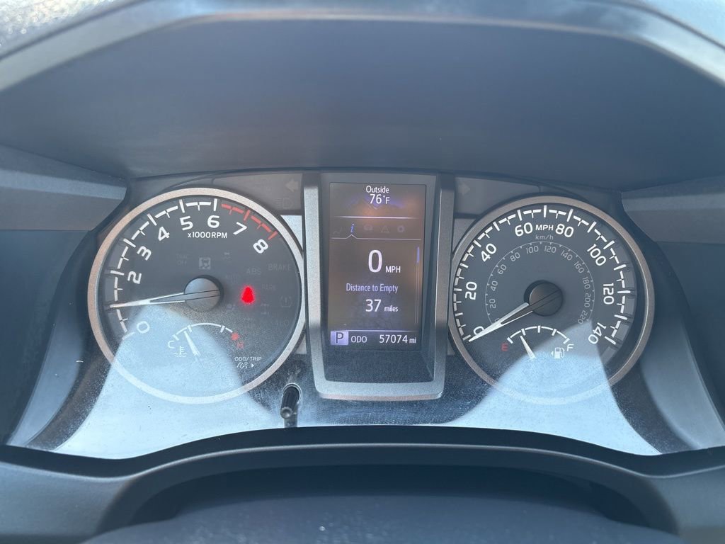 Used 2020 Toyota Tacoma TRD Off-Road image 17