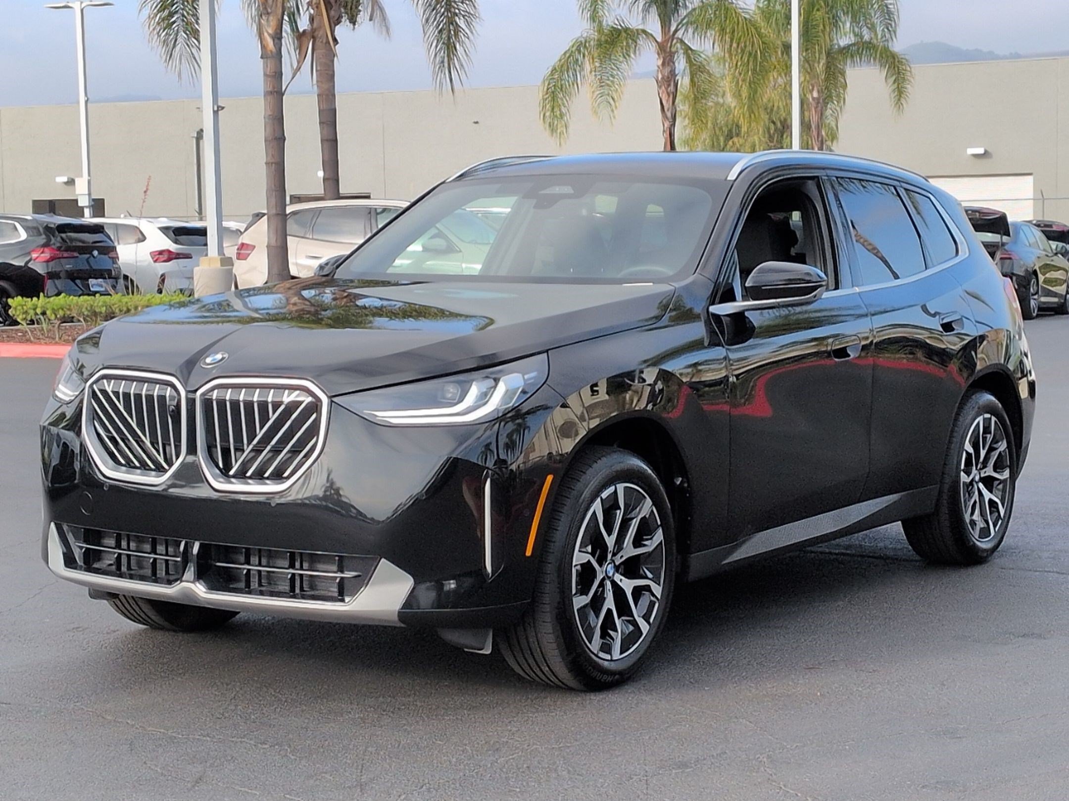 Used 2026 BMW X3 xDrive30i w/ Premium Package AWD/4WD image 5