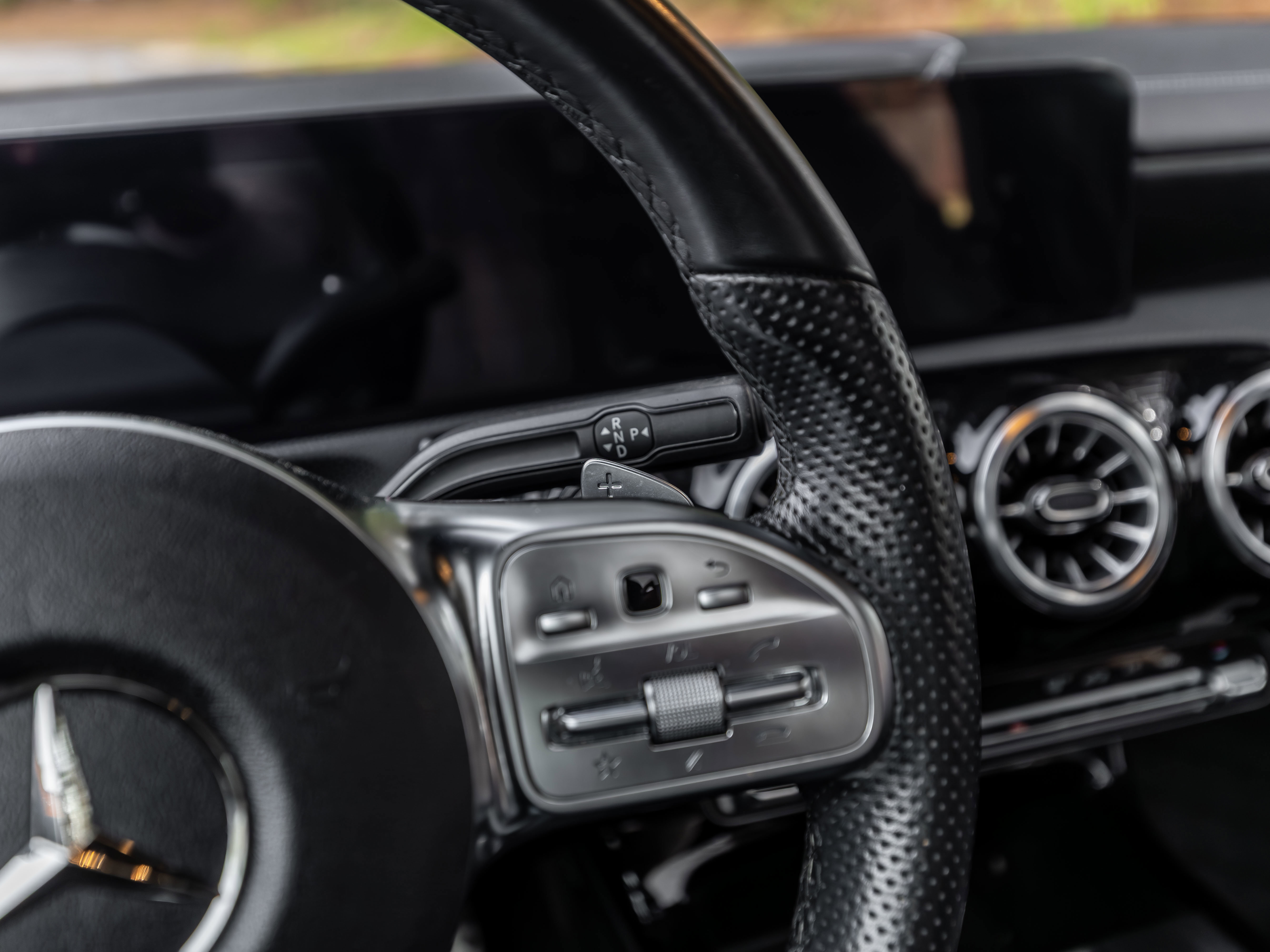 Used 2022 Mercedes-Benz CLA 250 image 8