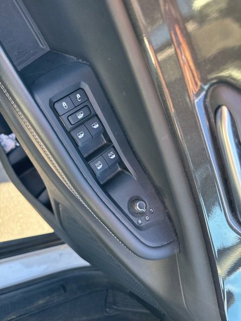 Used 2023 Jeep Grand Cherokee Altitude image 7