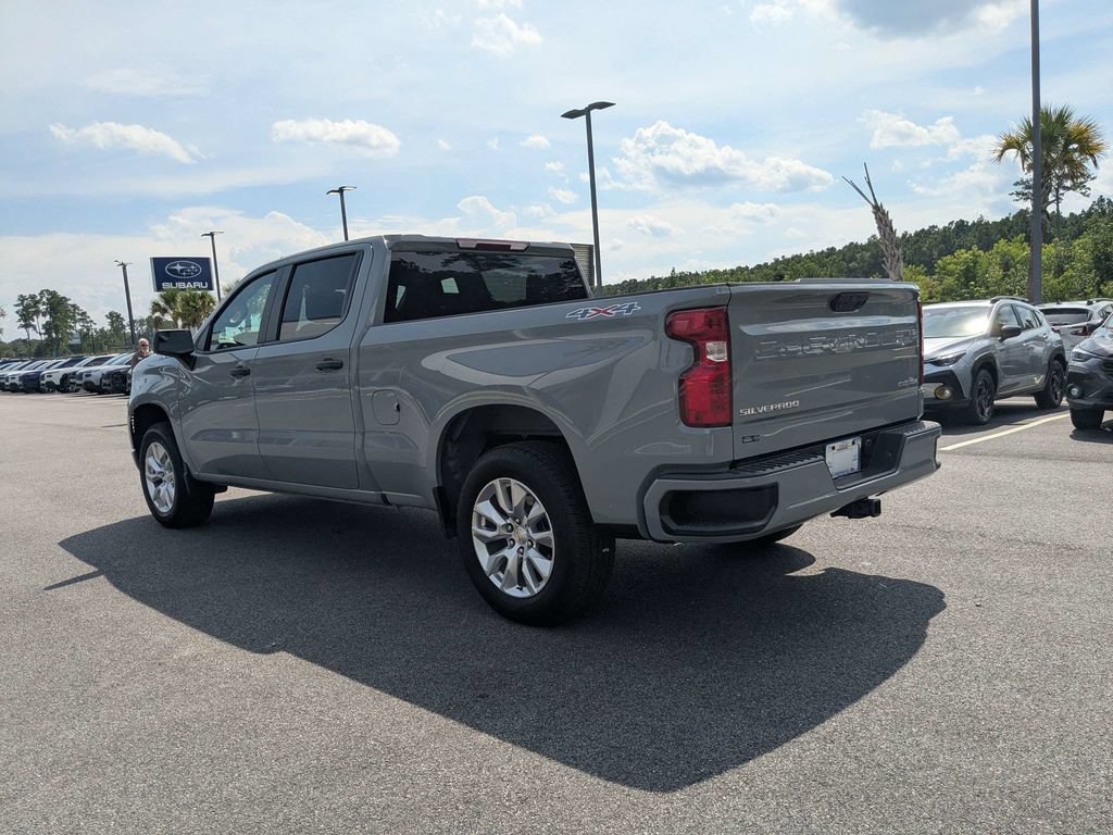 Used 2025 Chevrolet Silverado 1500 Custom AWD/4WD image 3