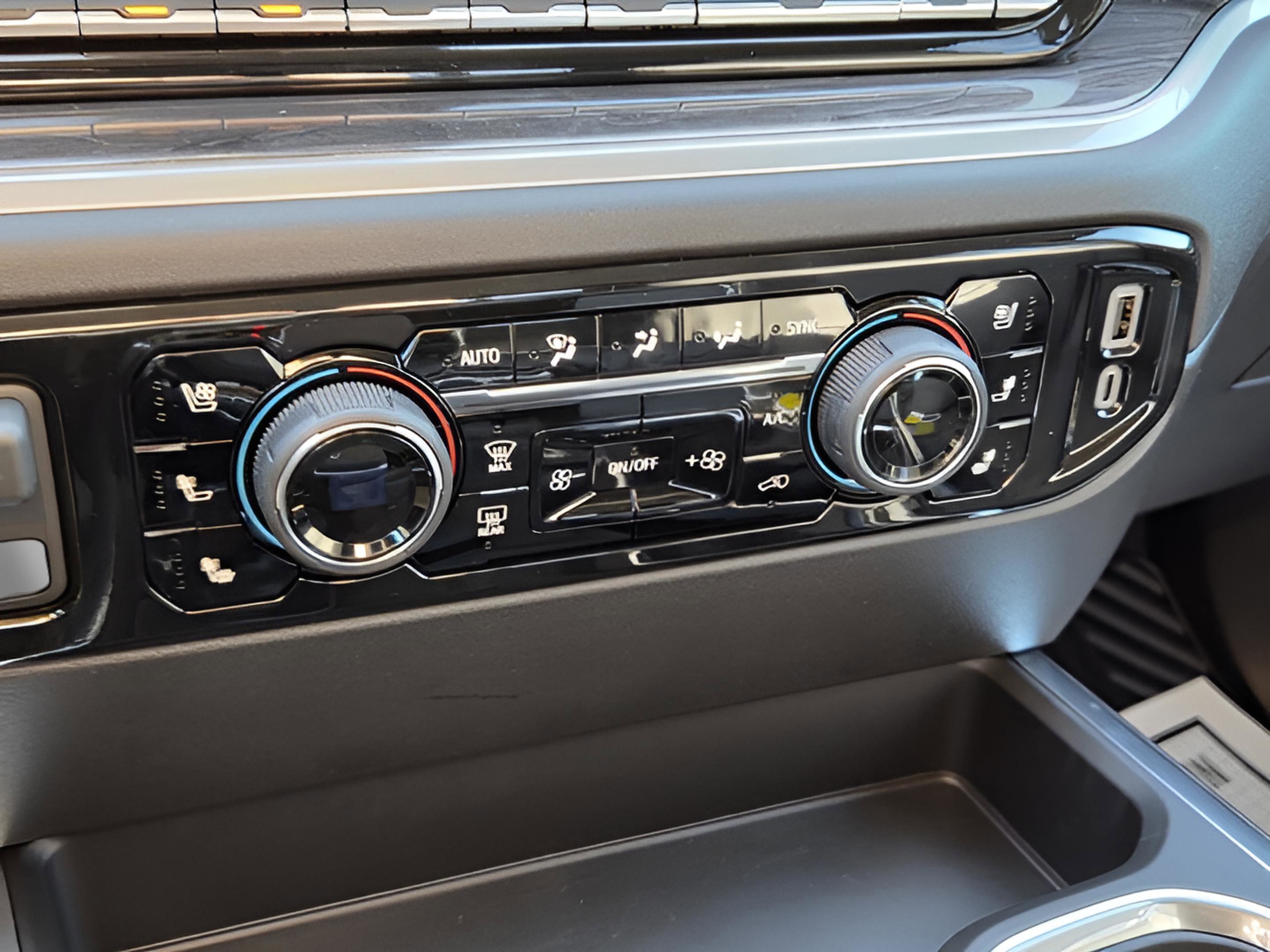 New 2026 Chevrolet Silverado 1500 LTZ w/ LTZ Premium Package image 7