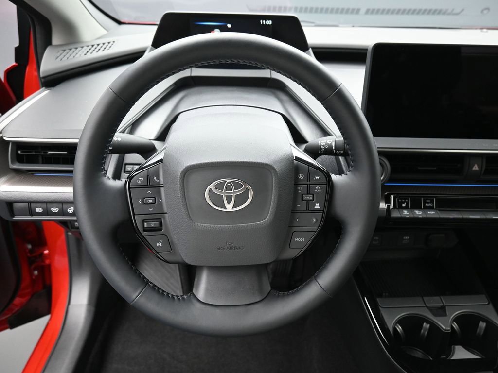 Used 2025 Toyota Prius XLE image 15
