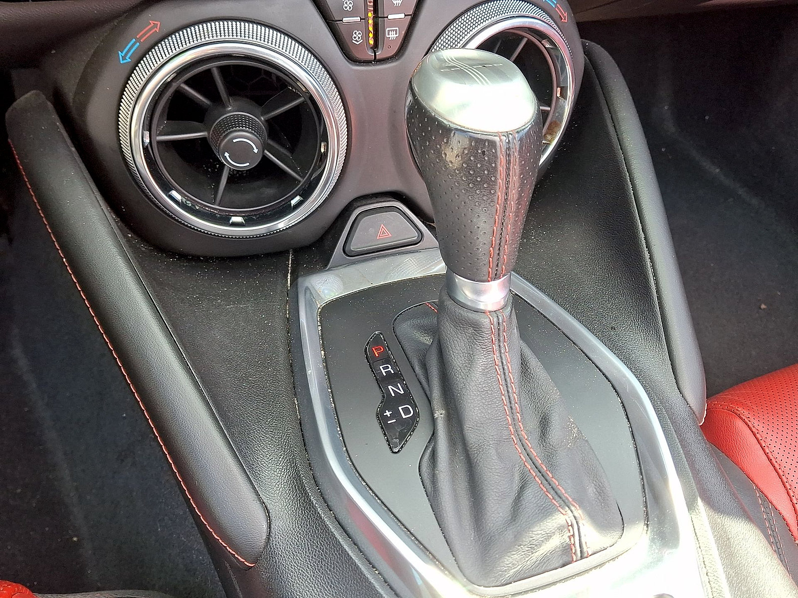 Used 2016 Chevrolet Camaro SS RWD image 12