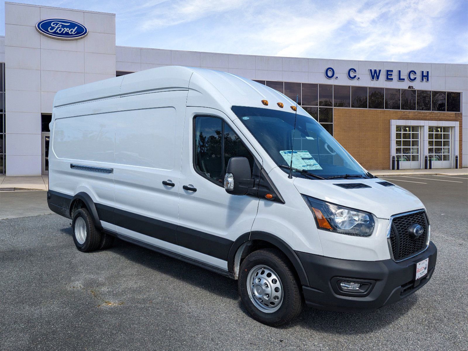 New 2024 Ford Transit 350 148 High Roof DRW AWD w/ Exterior Upgrade Package