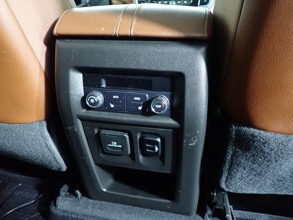Used 2018 Chevrolet Traverse High Country w/ LPO, Floor Liner Package image 38