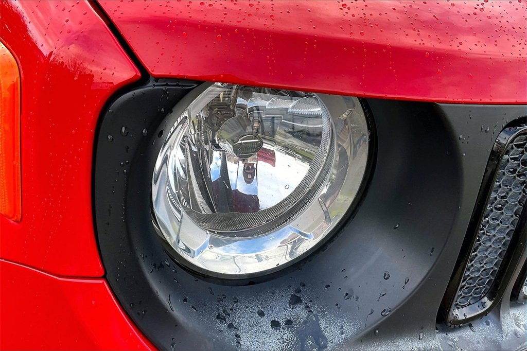 Used 2018 Jeep Renegade Sport w/ Power & Air Group image 28