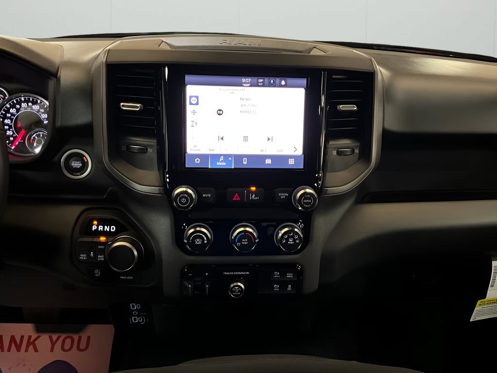 New 2026 RAM 1500 Express AWD/4WD image 10