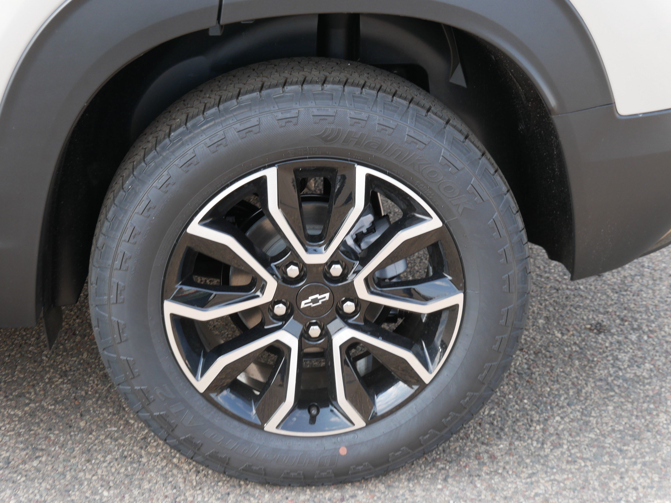 New 2026 Chevrolet TrailBlazer ACTIV w/ Convenience Package AWD/4WD image 3