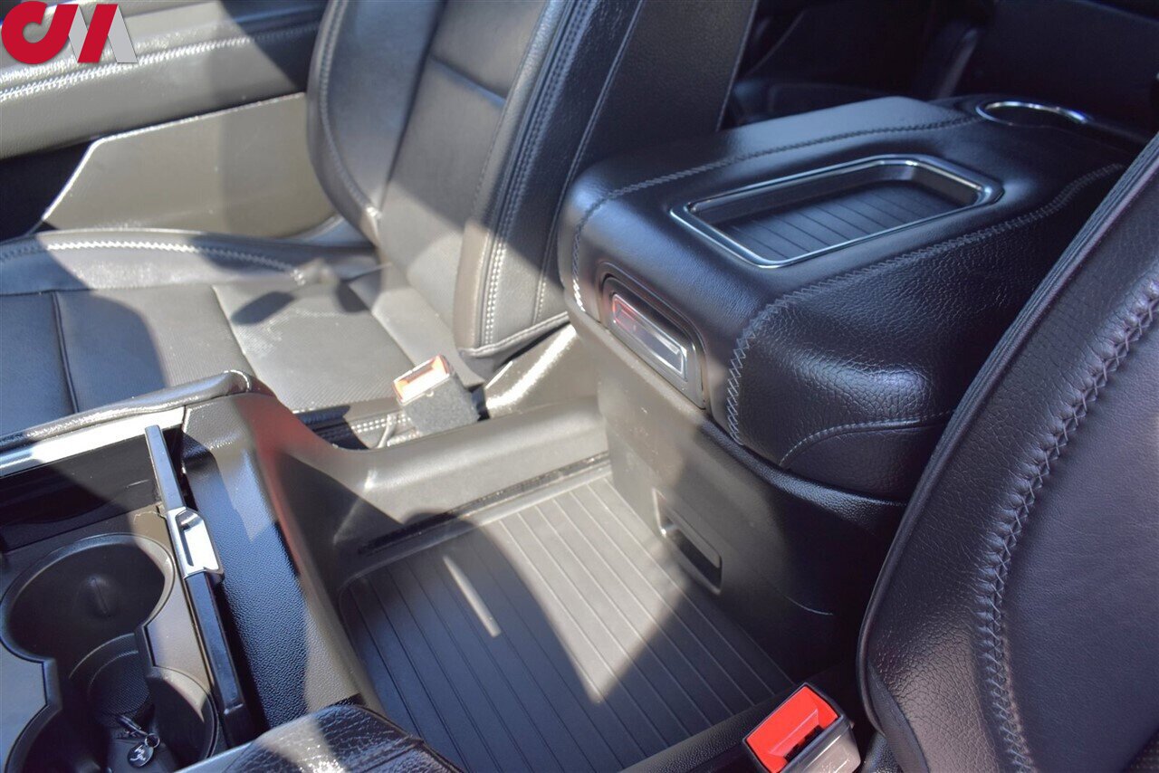 Used 2022 GMC Yukon XL Denali image 24