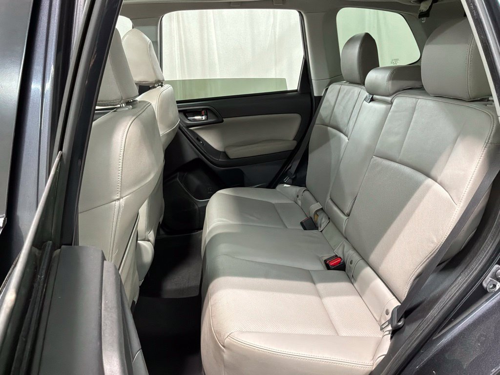 Used 2015 Subaru Forester 2.5i Limited w/ Popular Package #1 AWD/4WD image 20