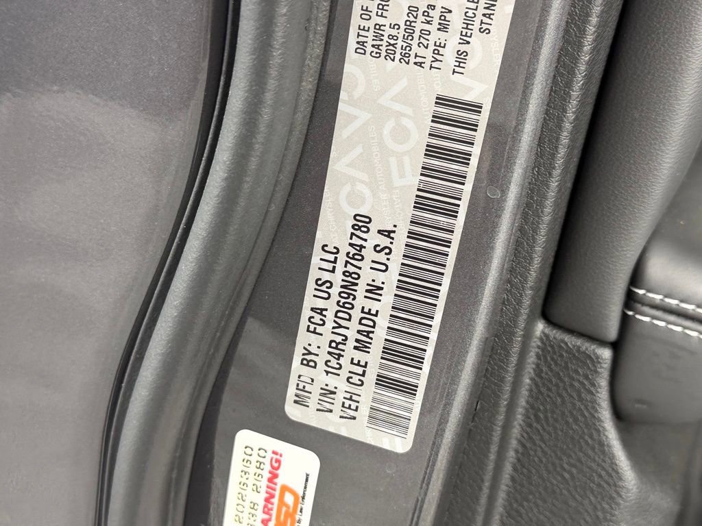 Certified 2022 Jeep Grand Cherokee Overland w/ Advanced Protech Group III AWD/4WD image 37