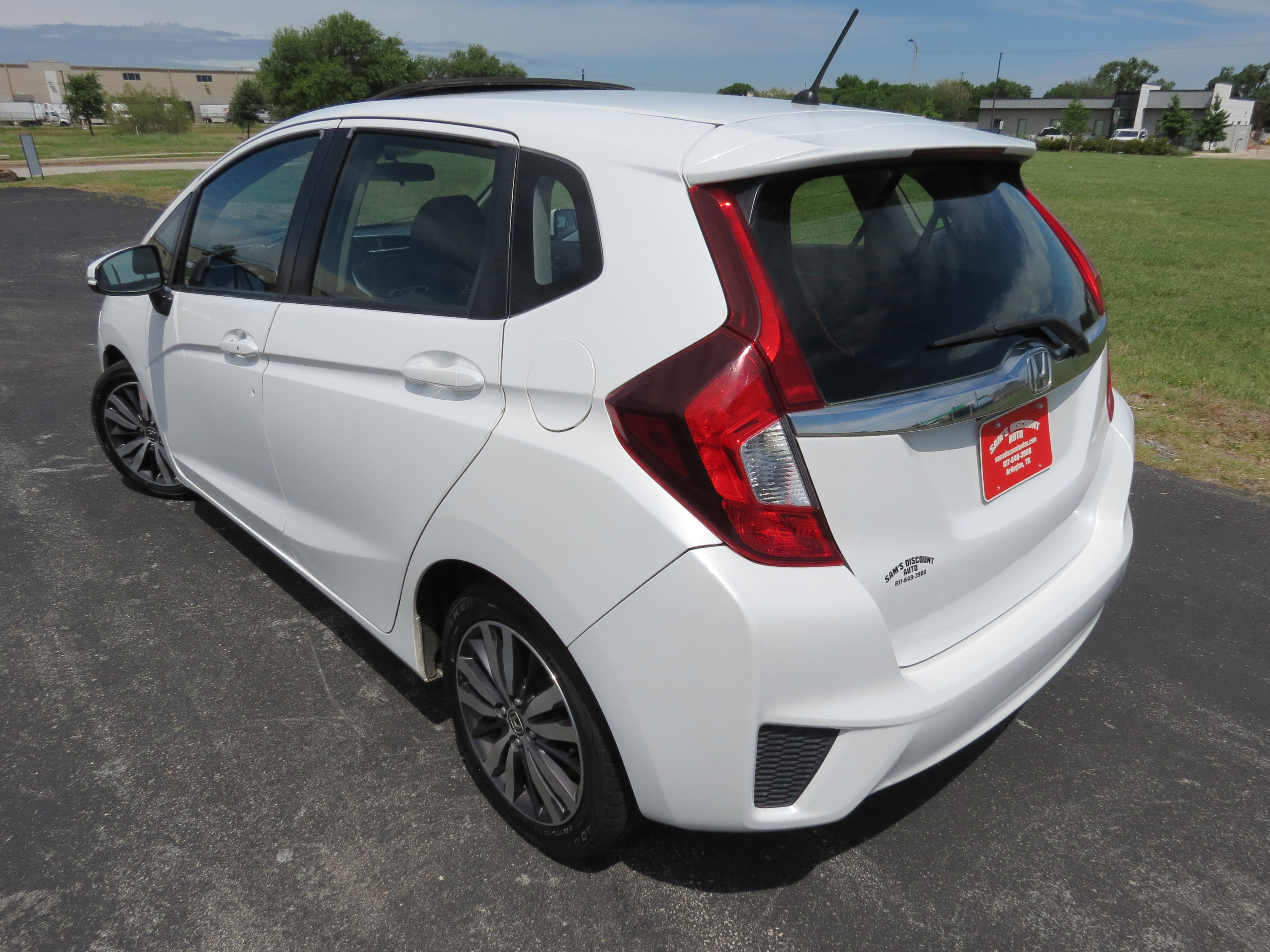 Used 2016 Honda Fit EX image 5