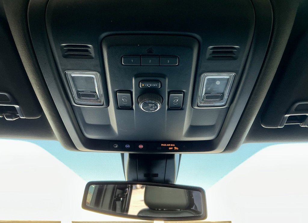 Used 2021 GMC Yukon XL Denali image 34