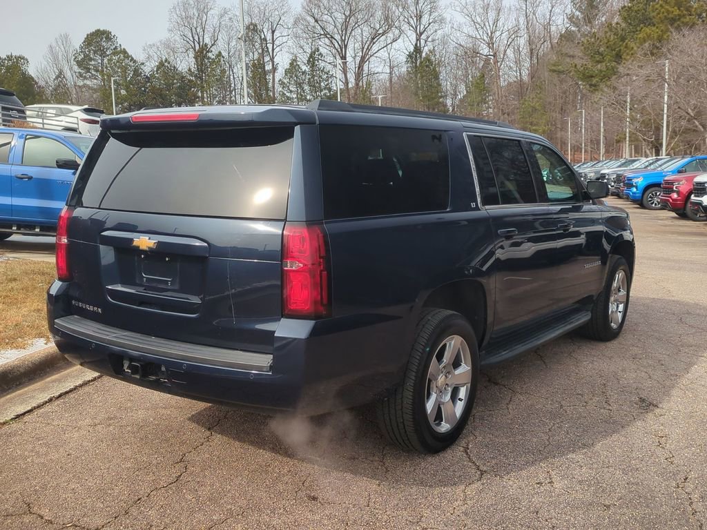 Used 2020 Chevrolet Suburban LT image 5