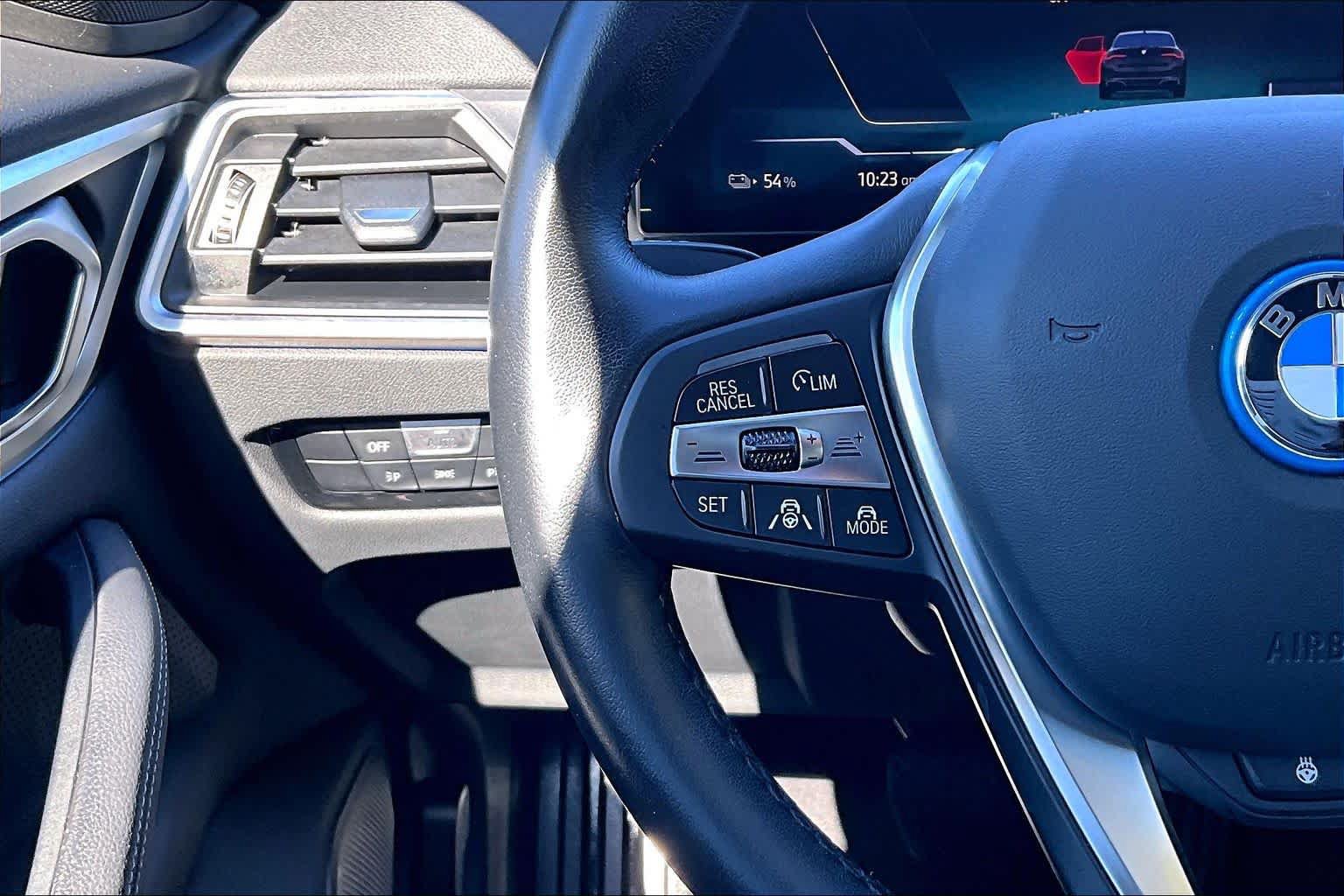 Used 2024 BMW i4 eDrive40 RWD image 25