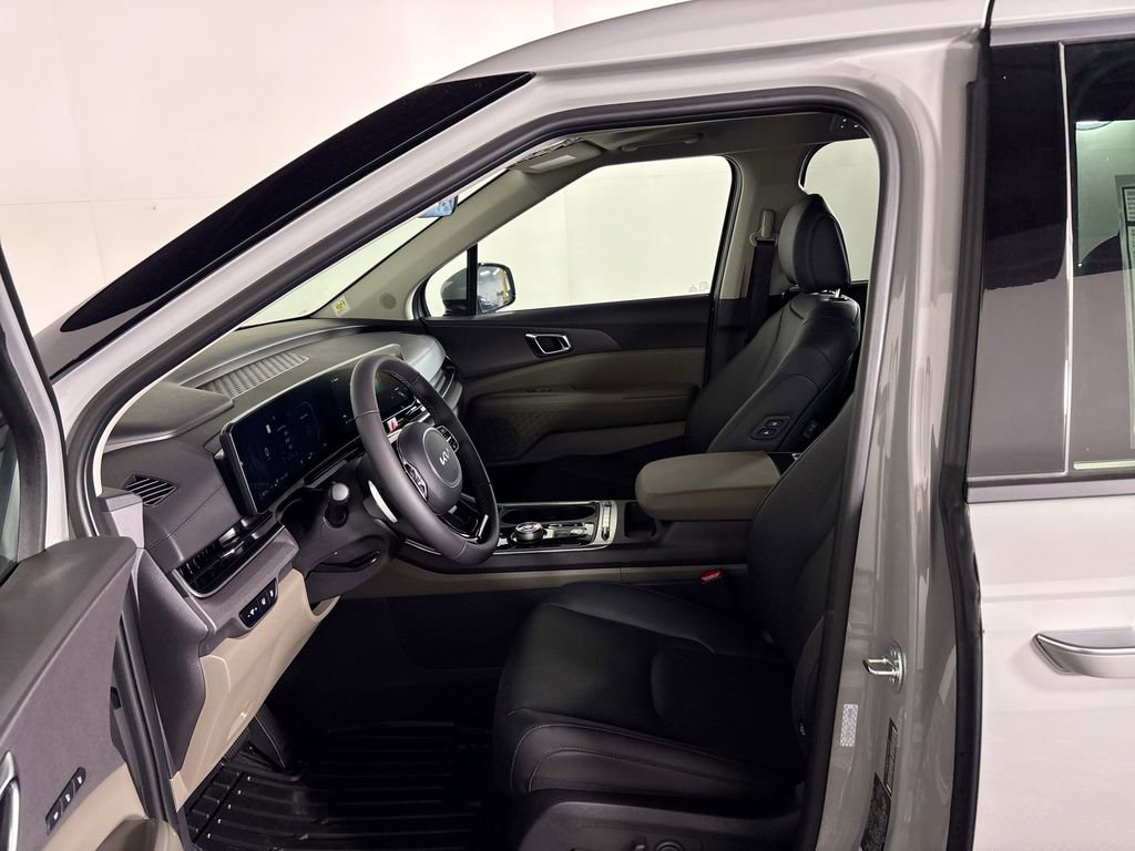 New 2026 Kia Carnival SX image 11