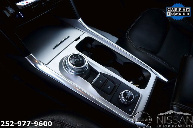 Used 2022 Ford Explorer Limited w/ Equipment Group 301A image 21