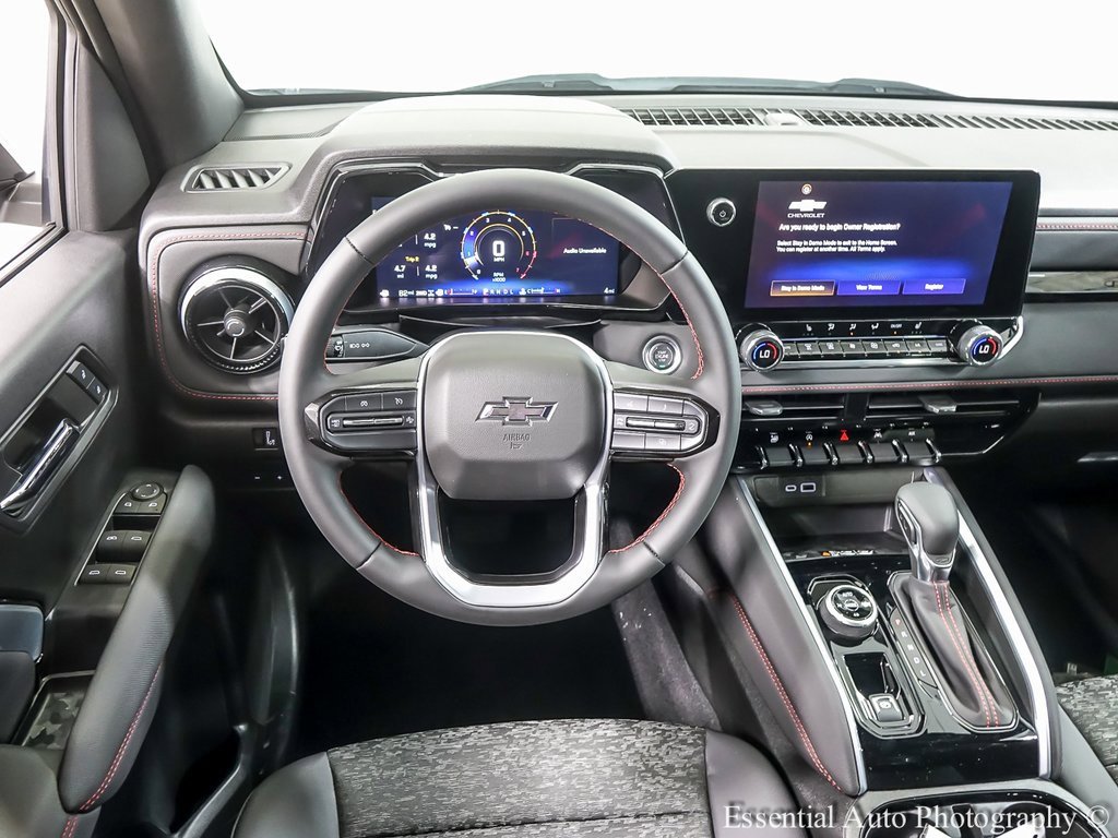 Used 2024 Chevrolet Colorado Z71 w/ Z71 Convenience Package 2 image 12