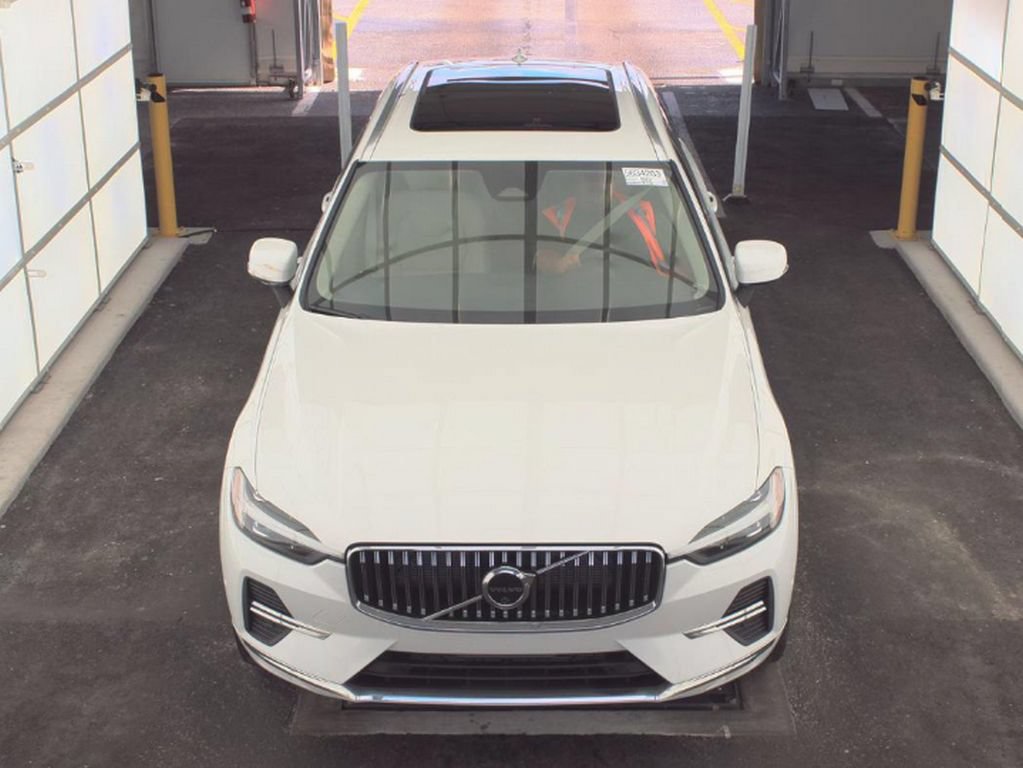 Used 2023 Volvo XC60 B5 Plus w/ Protection Package Premier AWD/4WD image 2