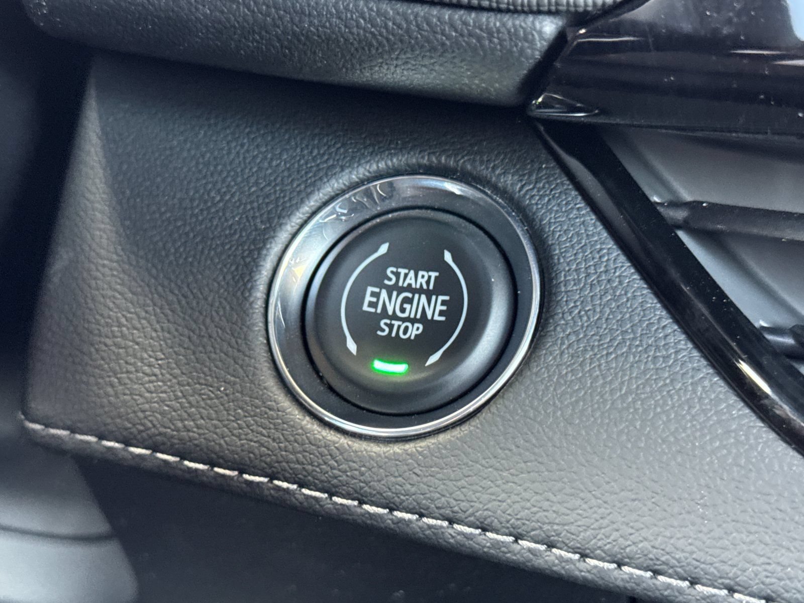 New 2026 Buick Enclave Sport Touring w/ Power Package FWD image 24