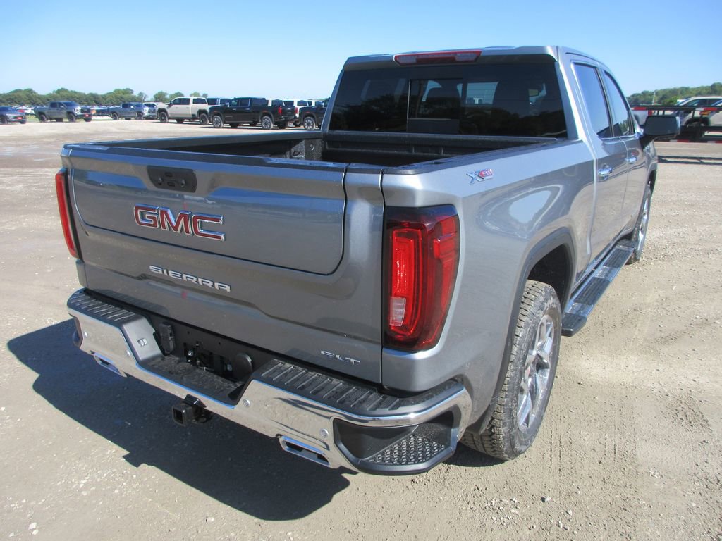 New 2026 GMC Sierra 1500 SLT w/ SLT Premium Plus Package AWD/4WD image 5