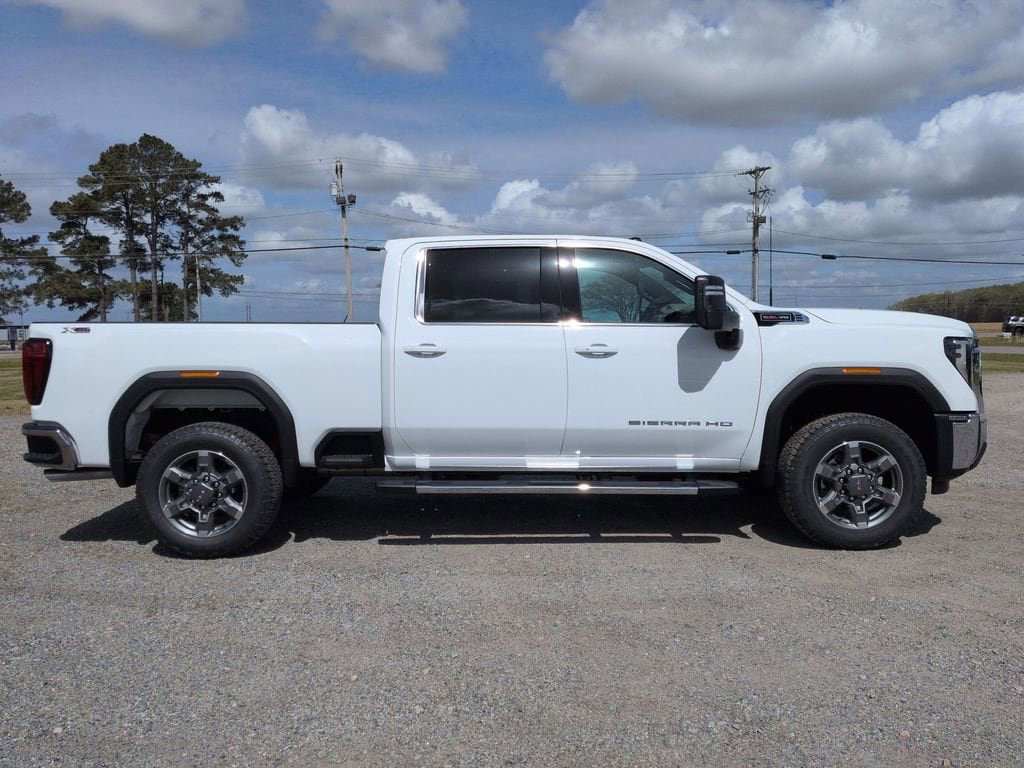 New 2026 GMC Sierra 2500 SLE w/ Preferred Package AWD/4WD image 3