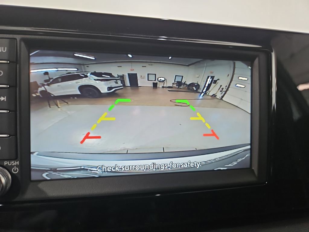 Used 2025 Nissan Kicks S image 20