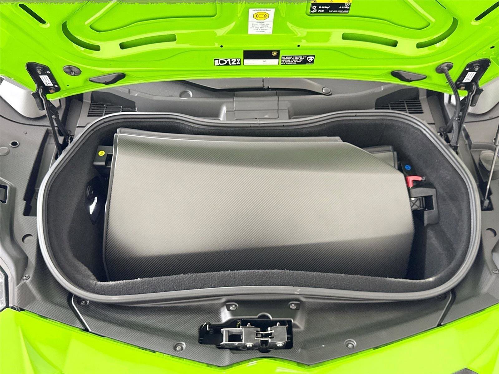 Used 2021 Lamborghini Aventador SVJ AWD/4WD image 35