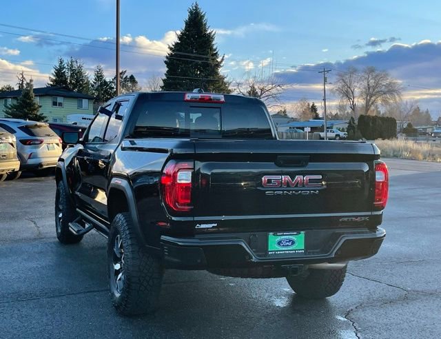 Used 2024 GMC Canyon AT4X image 3