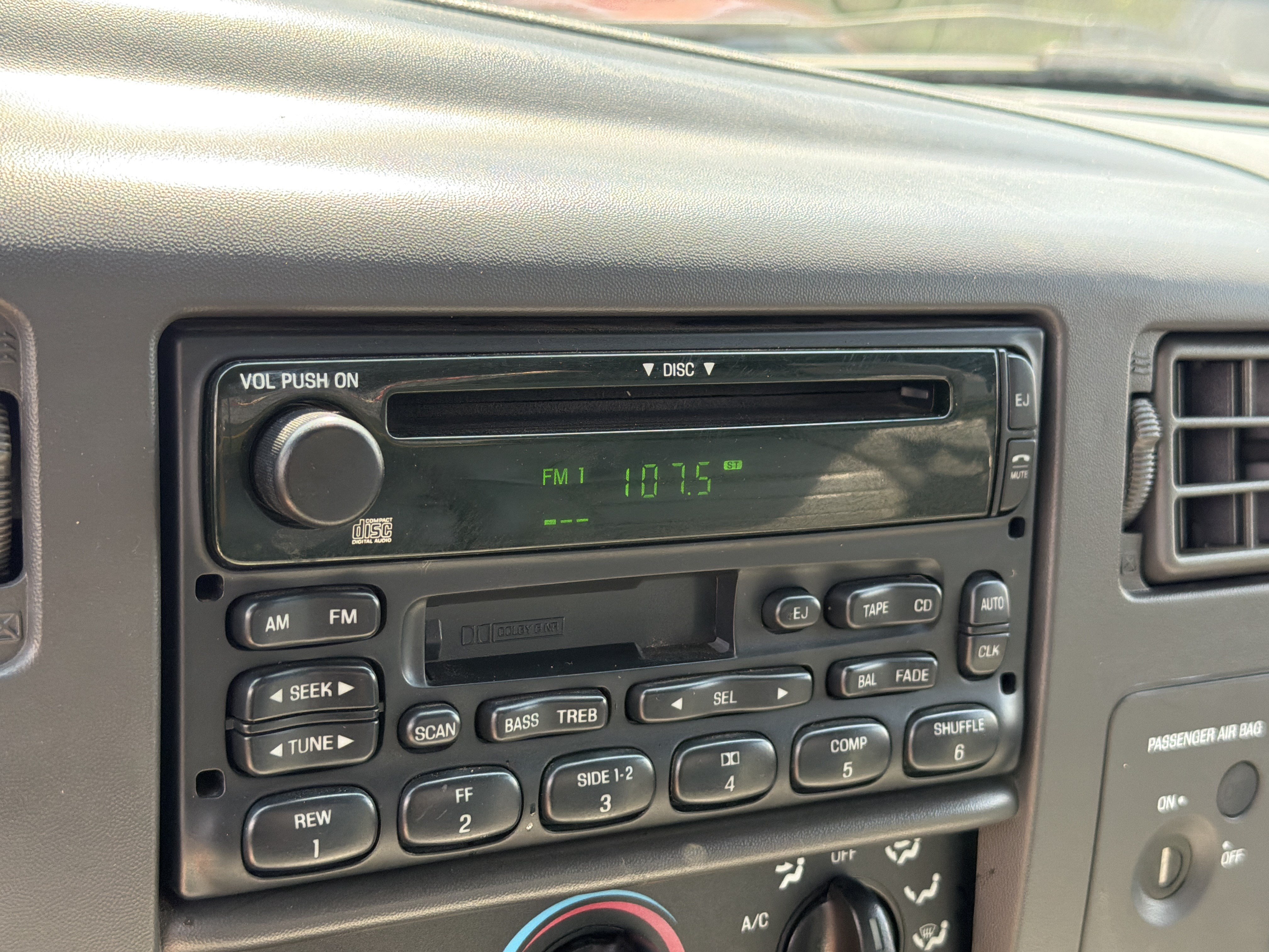 Used 2004 Ford F250 4x4 SuperCab Super Duty image 20