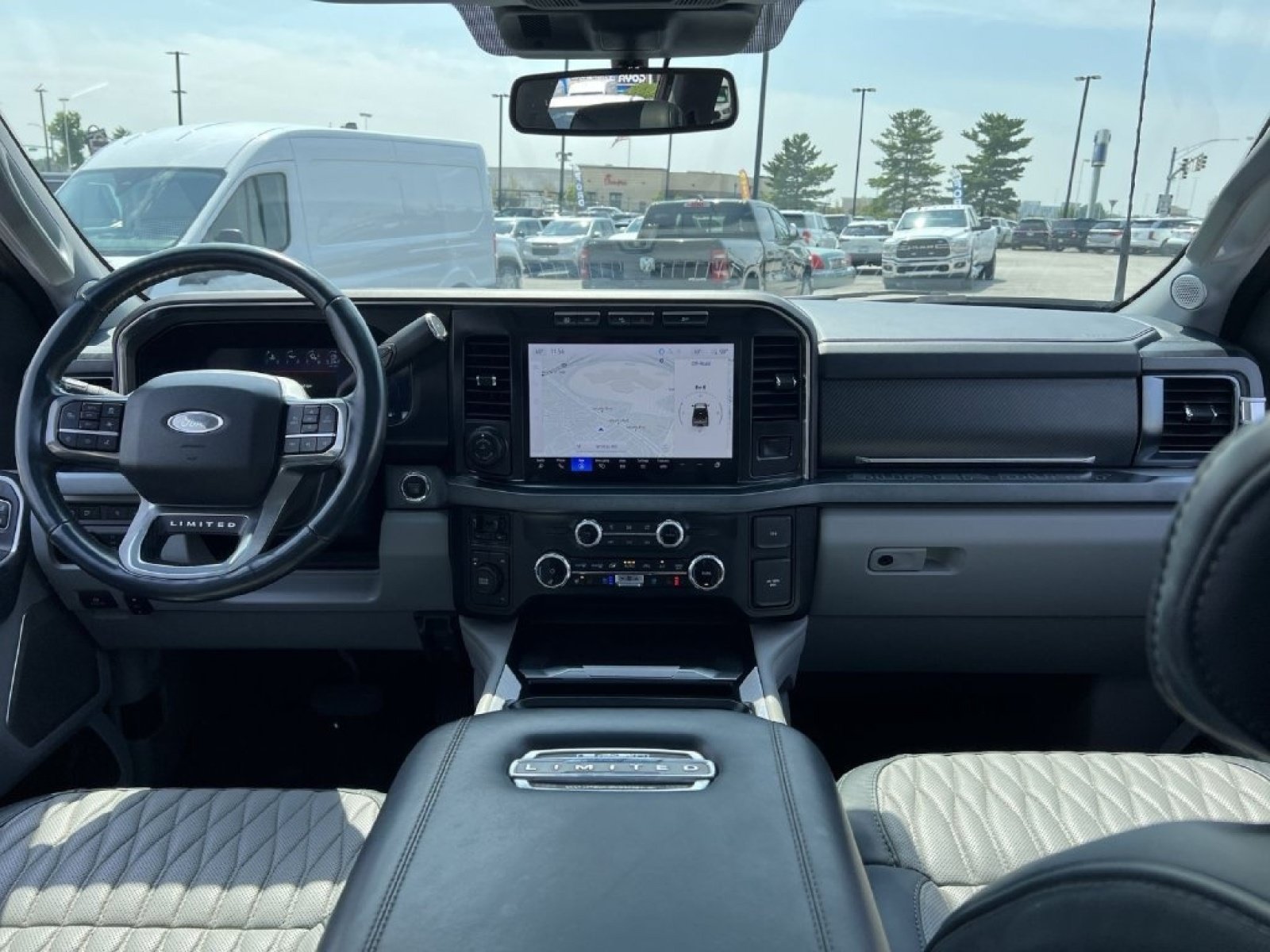 Used 2024 Ford F450 Limited AWD/4WD image 31
