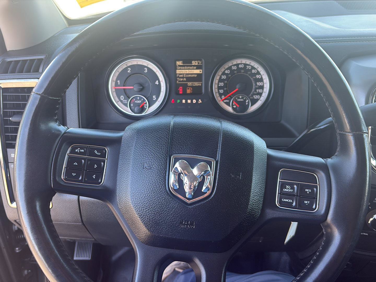 Used 2018 RAM 2500 Big Horn w/ Sport Appearance Group AWD/4WD image 21