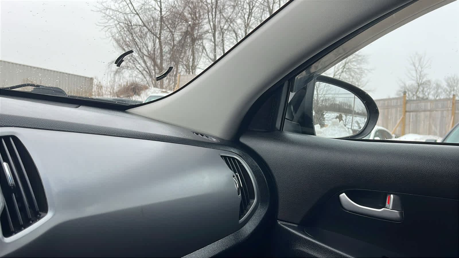 Used 2016 Kia Sportage LX image 18