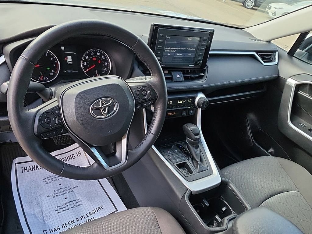 Used 2022 Toyota RAV4 XLE w/ Convenience Package AWD/4WD image 10