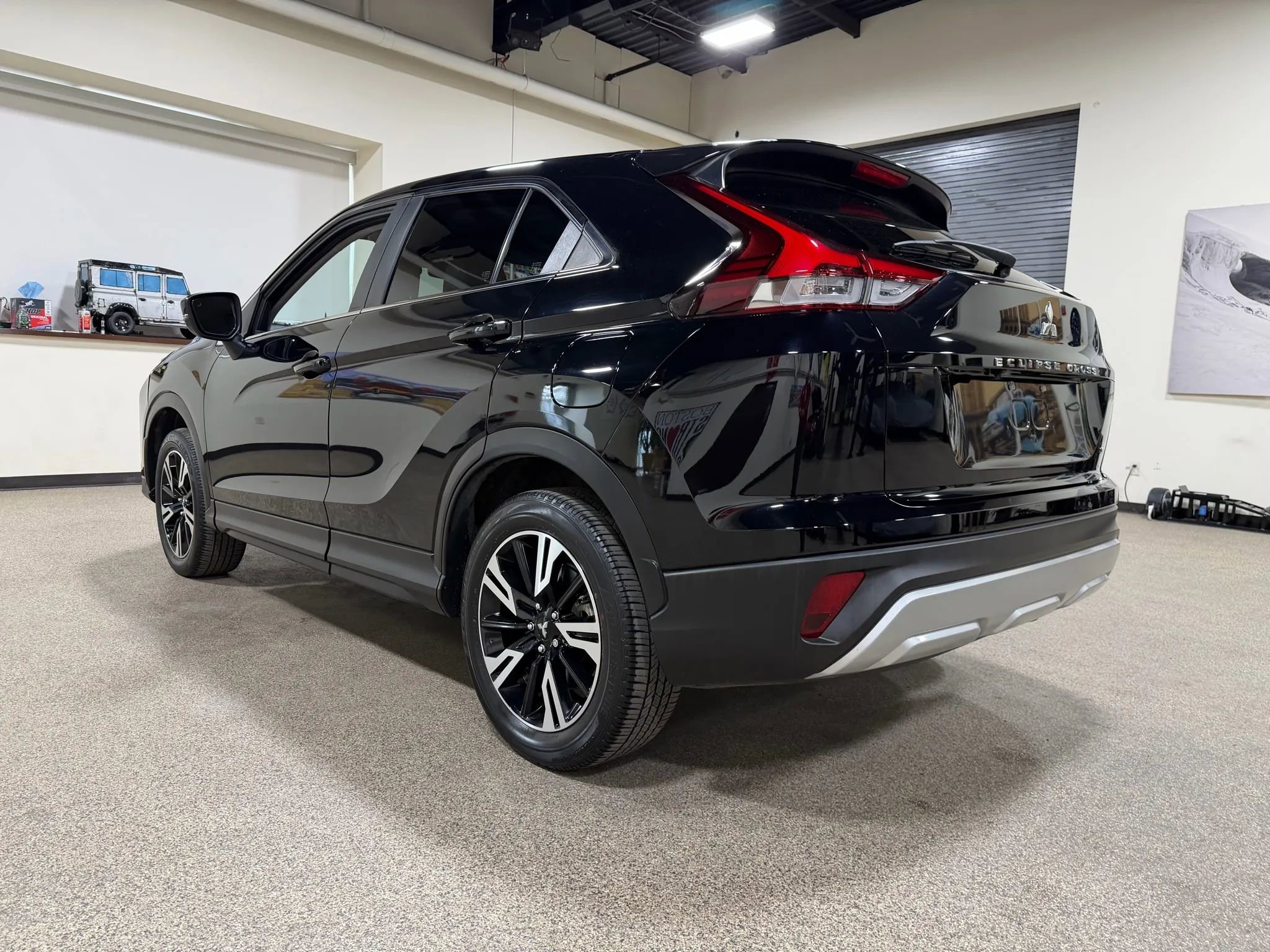Used 2023 Mitsubishi Eclipse Cross SE image 7