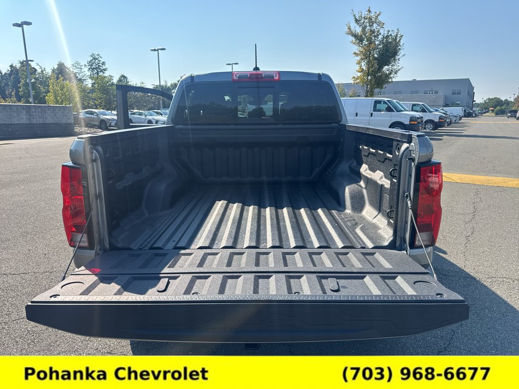 Used 2026 Chevrolet Colorado Trail Boss AWD/4WD image 32