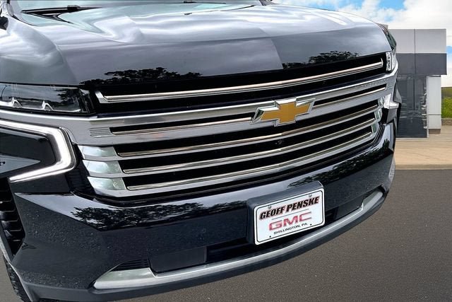 Certified 2023 Chevrolet Suburban High Country w/ Max Trailering Package AWD/4WD image 29