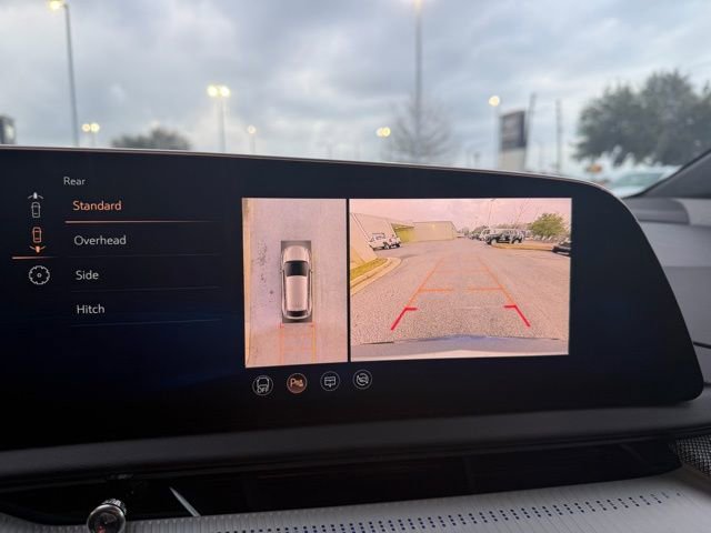 Used 2025 Cadillac Optiq Luxury 1 w/ LPO, Floor Liner Package image 17