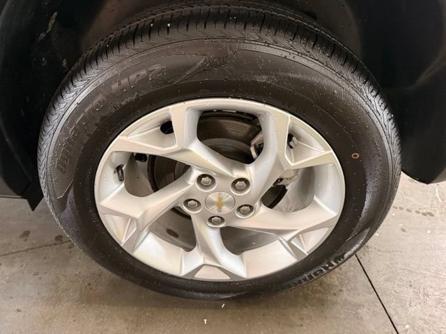 Used 2024 Chevrolet Trax LS w/ LS Convenience Package FWD image 10