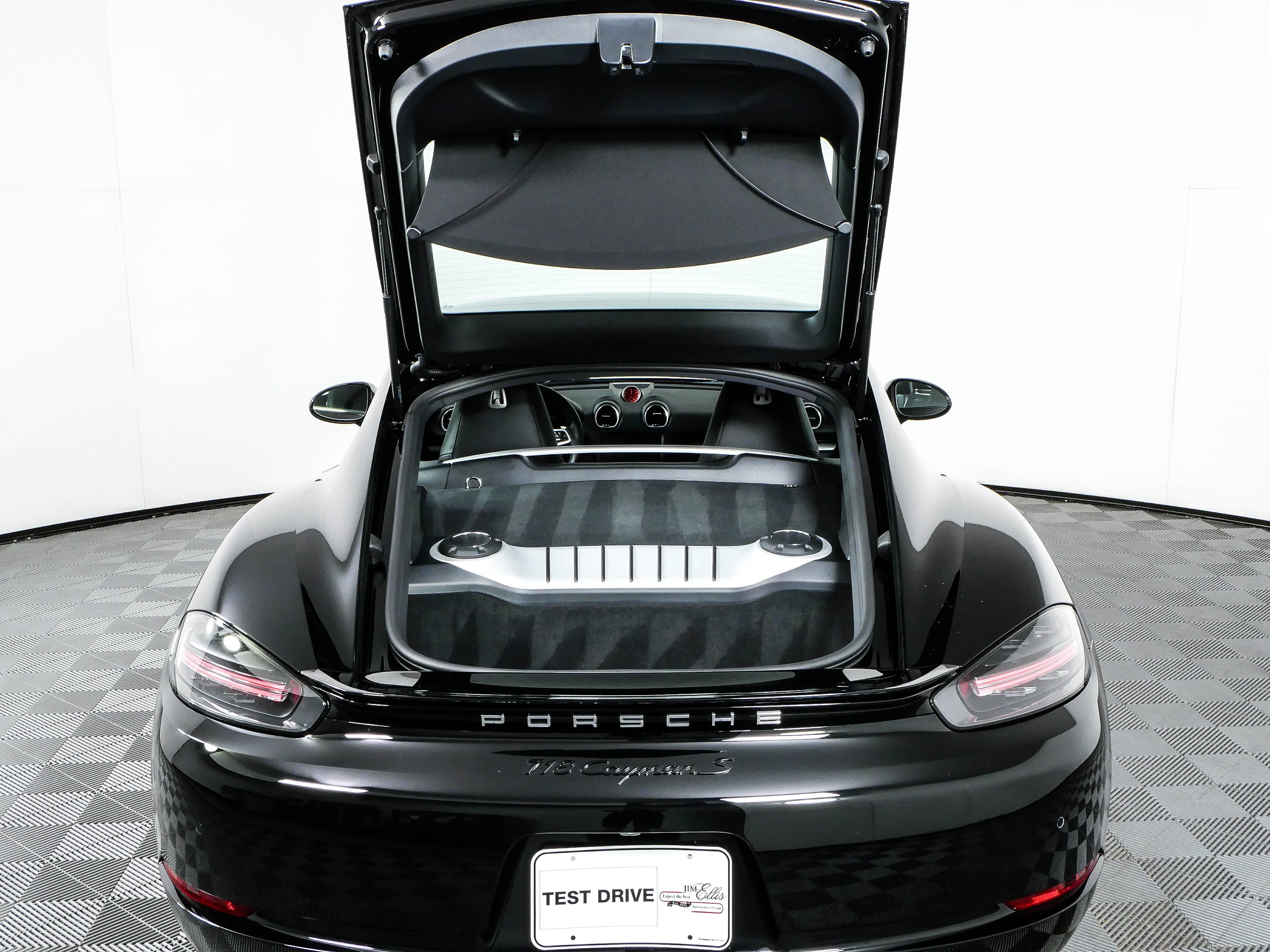 Certified 2024 Porsche 718 Cayman S RWD image 28