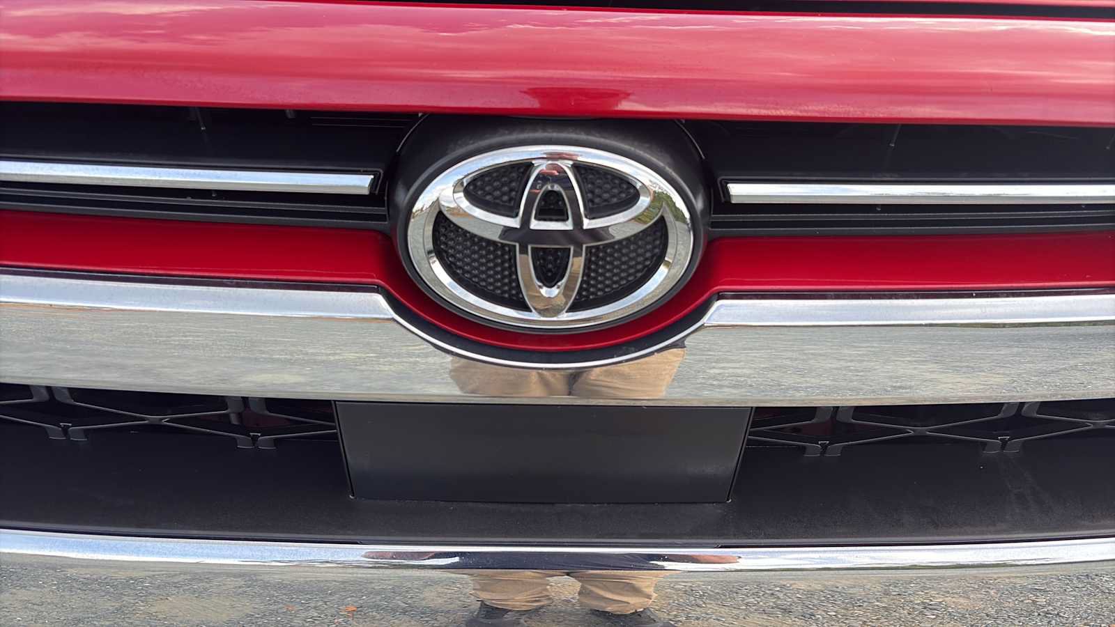 Used 2023 Toyota 4Runner Limited AWD/4WD image 10