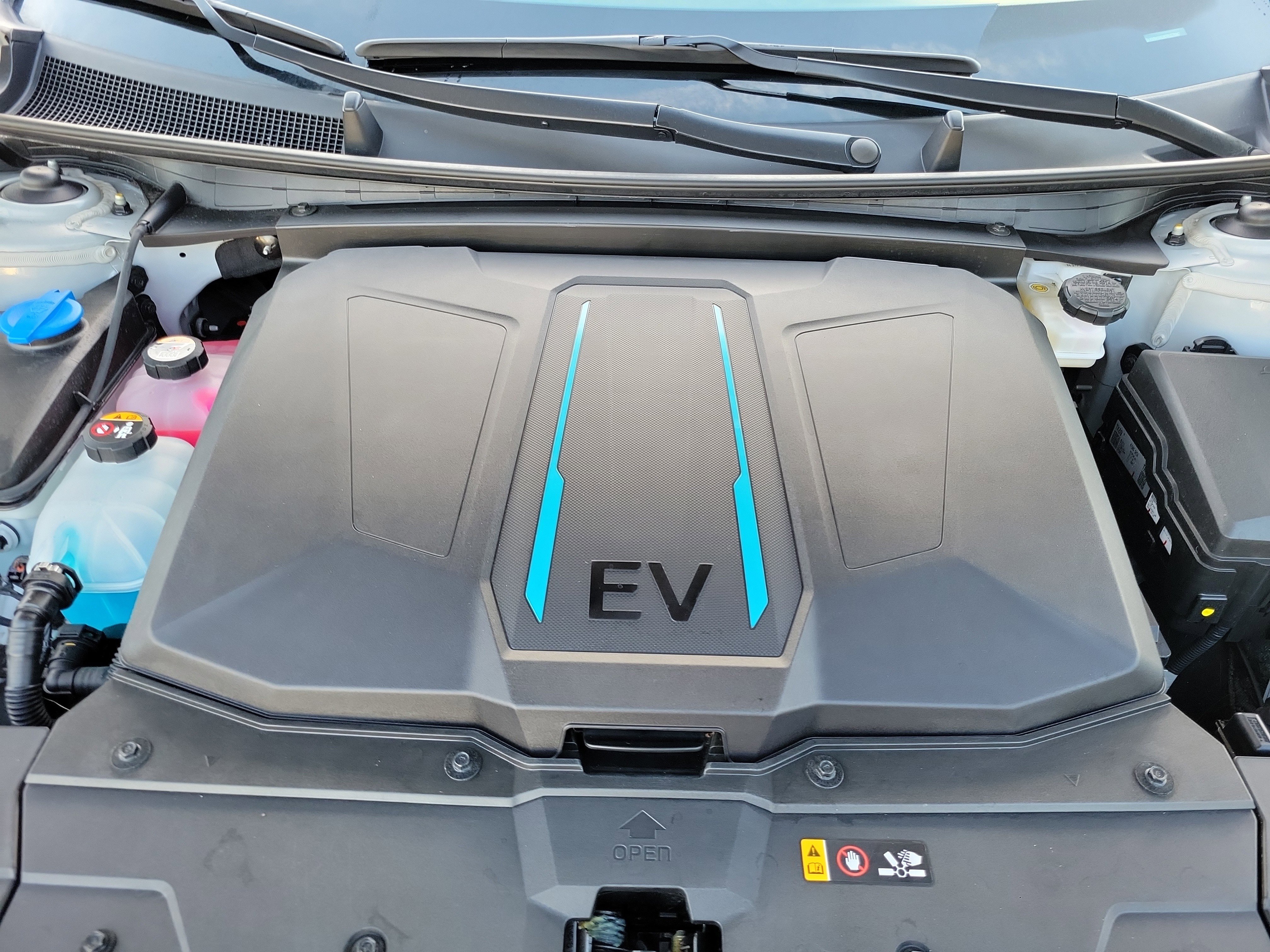 Certified 2024 Hyundai Ioniq 5 SE RWD image 27